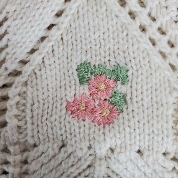 Freshman 1996 Crocheted Embroidered Boho Scalloped Edge  Cropped Tank Top SZ M - Picture 2 of 10